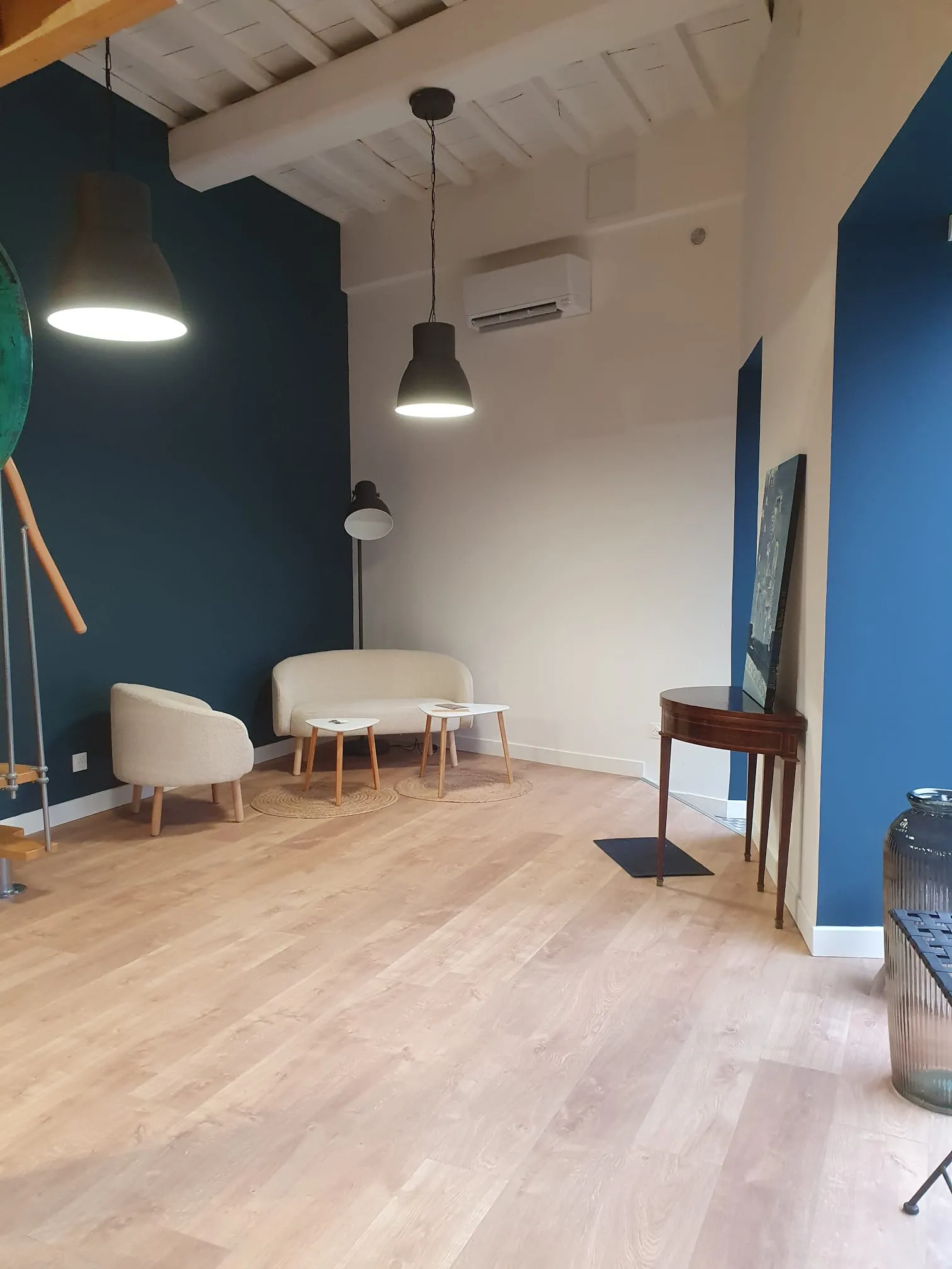 WhatsApp Image 2025-10-14 à 23.00.01_47de2b63