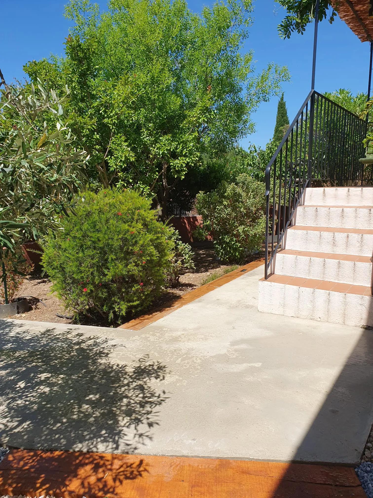 WhatsApp Image 2025-10-14 à 22.59.04_62f7c003