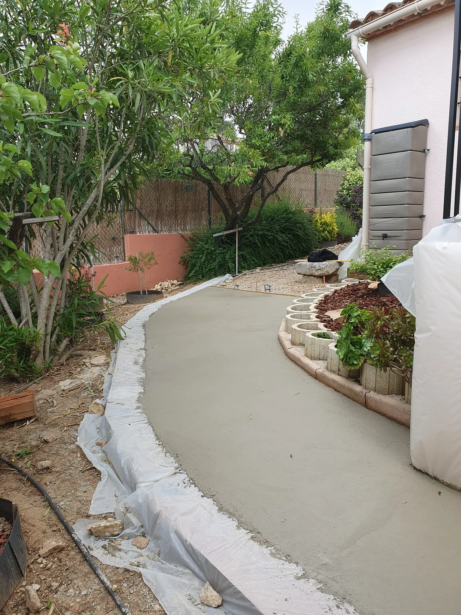 WhatsApp Image 2025-10-14 à 22.59.04_bf4dfbc2